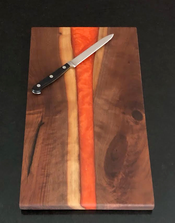 Black Walnut Wooden Cutting Board w/ Ruby Red Epoxy – dragonflywoodcraft